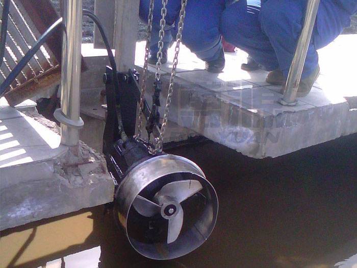 滗水(shuǐ)器(qì)