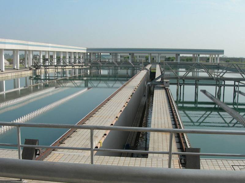 自(zì)來(lái)水(shuǐ)廠(chǎng)沉澱池